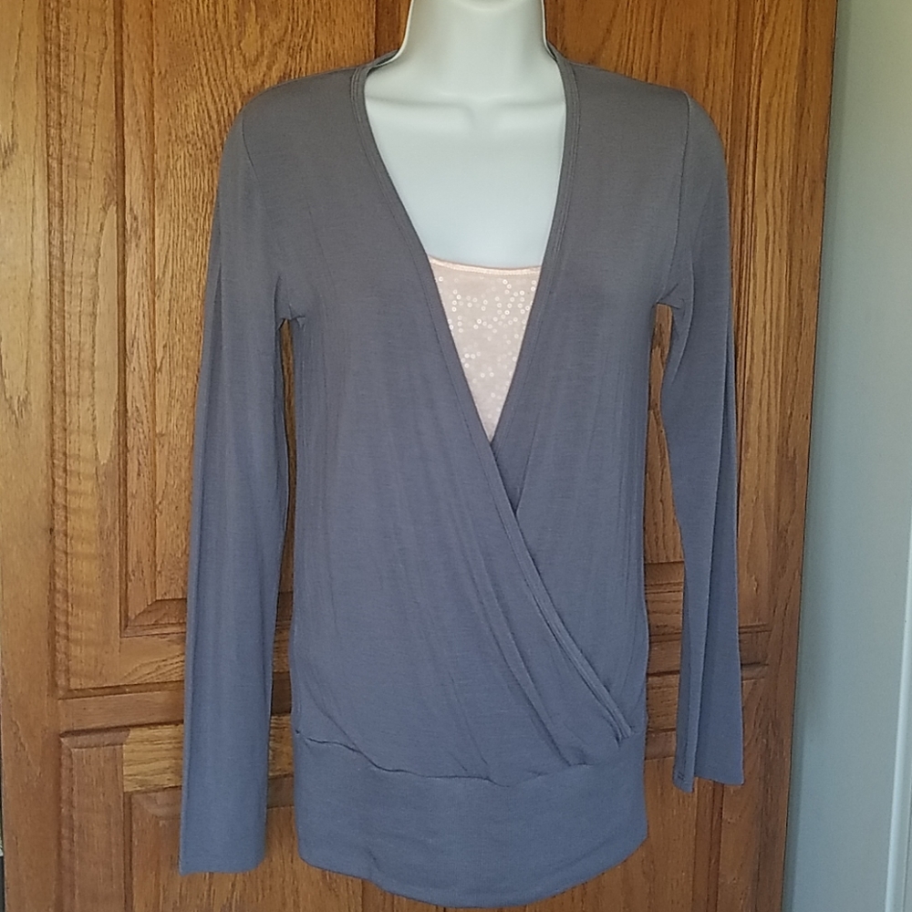 Soft surplice top size med light purple